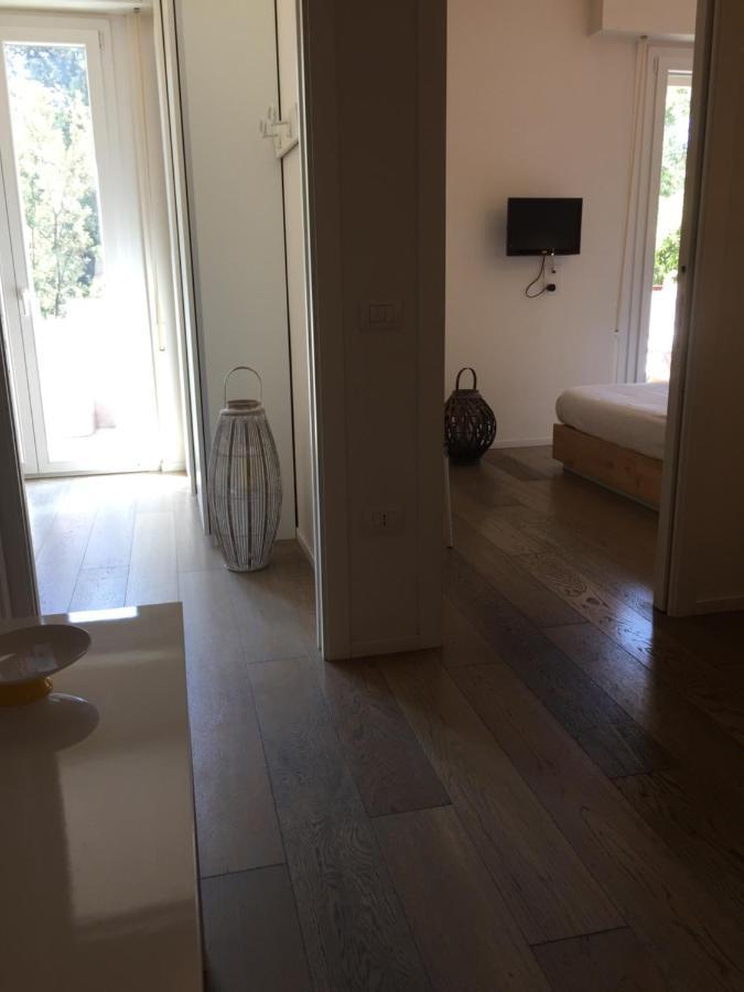 Suite Mare Centro Пезаро Екстер'єр фото