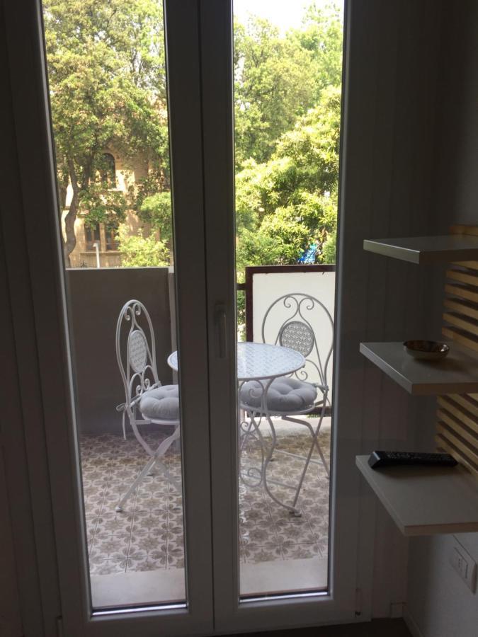 Suite Mare Centro Пезаро Екстер'єр фото