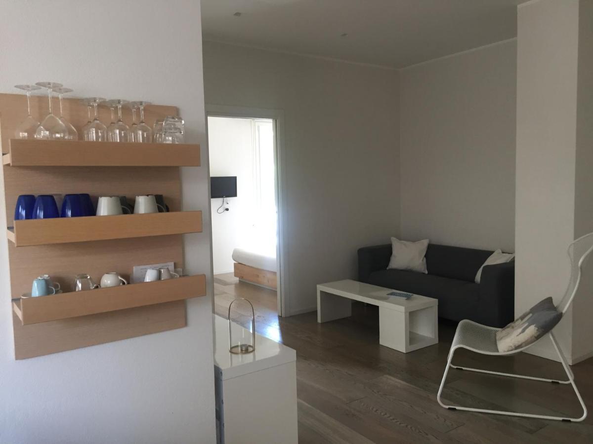 Suite Mare Centro Пезаро Екстер'єр фото
